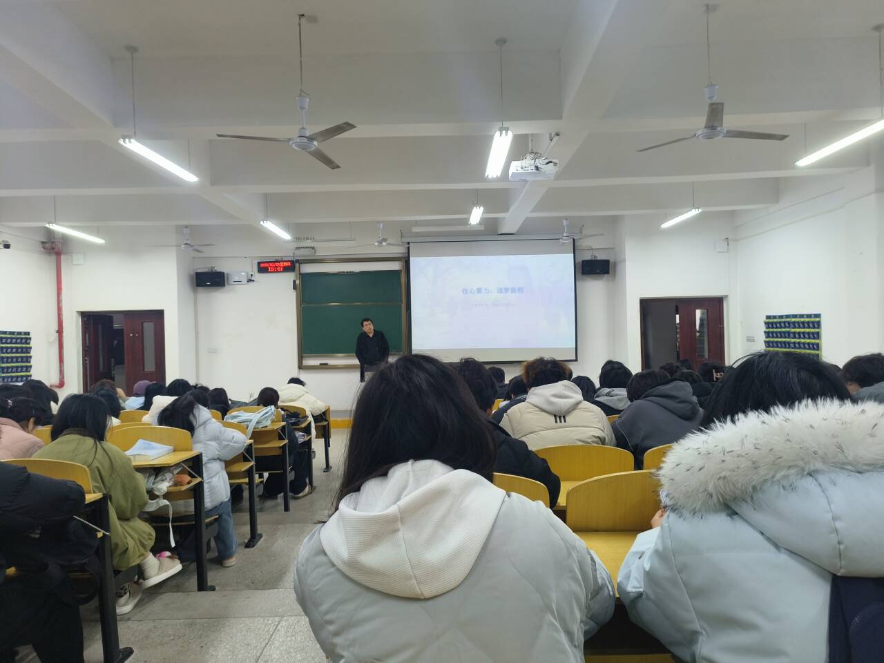 tmp_53a7a3300da5db117d225c02dac34edf3b9789026bf346d5